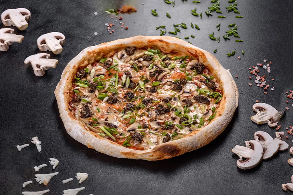 fresh-delicious-italian-pizza-2024-12-13-07-54-55-utc