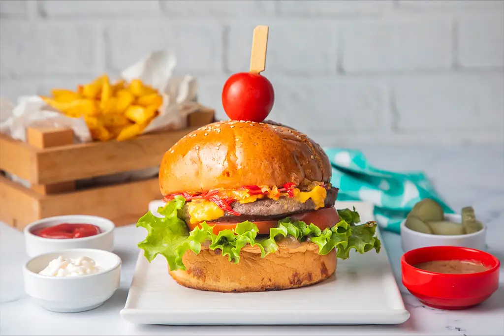 homemade-hamburger-served-with-french-fries-2025-03-25-21-21-20-utc