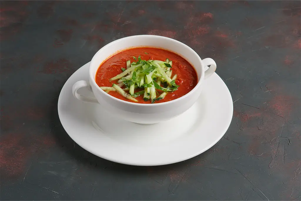 plate-of-traditional-spanish-gazpacho-2025-01-08-09-13-12-utc