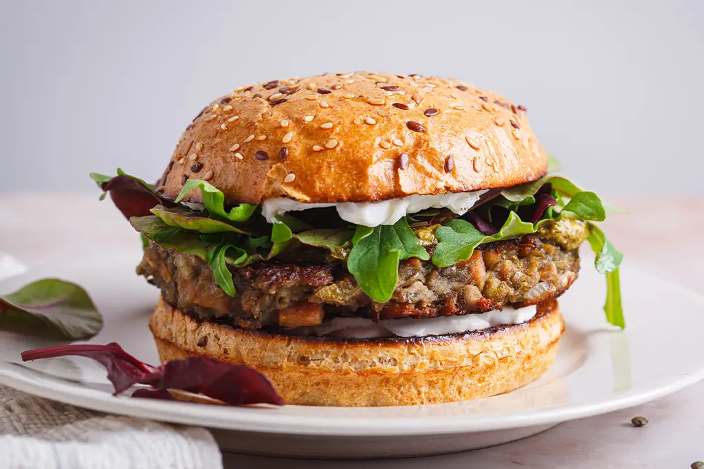 vegan-lentil-burger-with-pesto-and-vegan-cream-ch-2025-04-09-18-39-58-utc